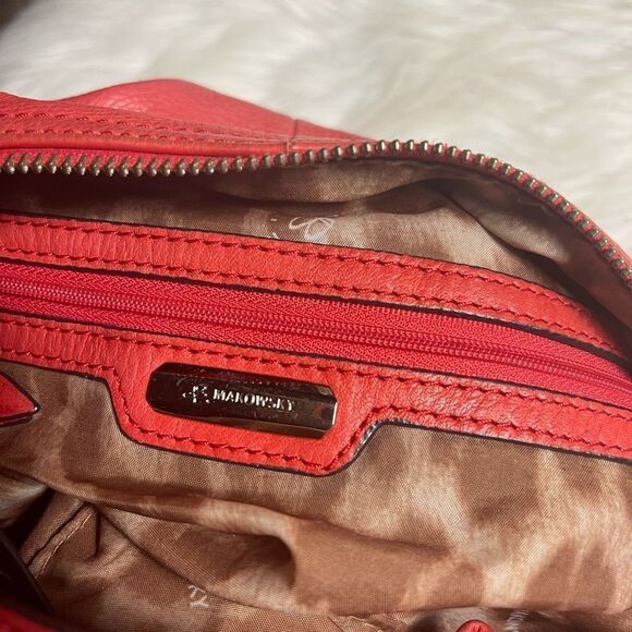 B Makowsky leather orange Hobo bucket style shoulder bag  silver tone hardwares - Picture 15 of 15